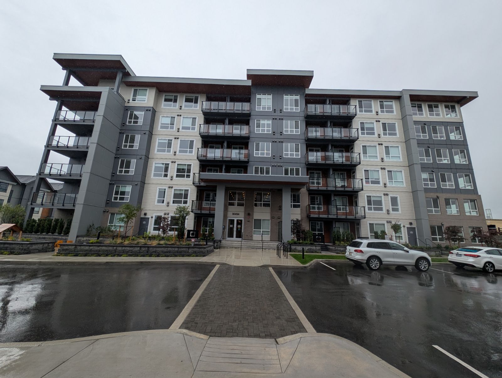 407-30494 Cardinal Ave (1190)