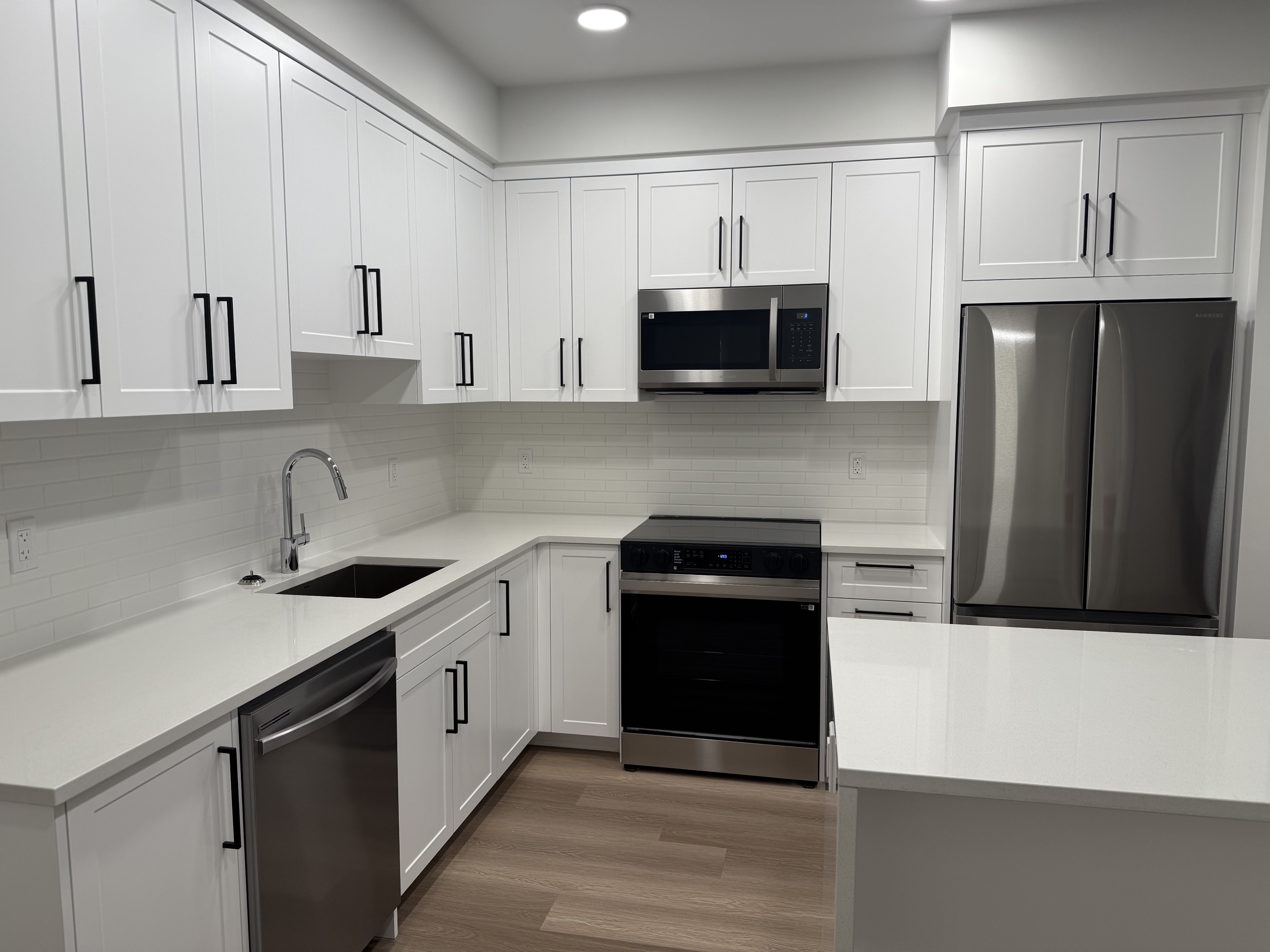 309-33820 South Fraser Way (1195) - 1